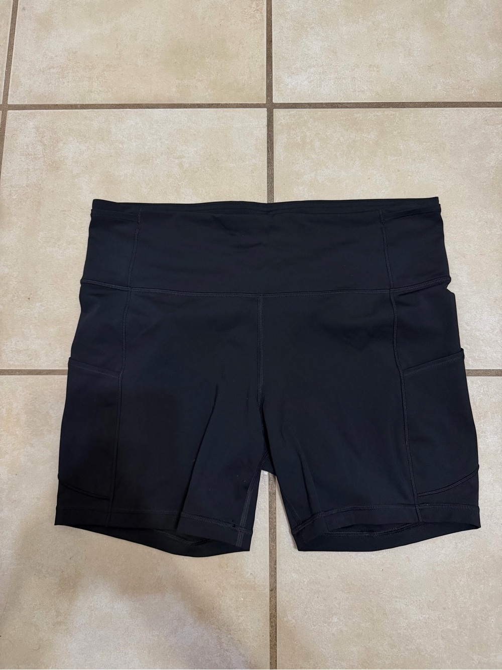 Lululemon Fast and Free Short 6”